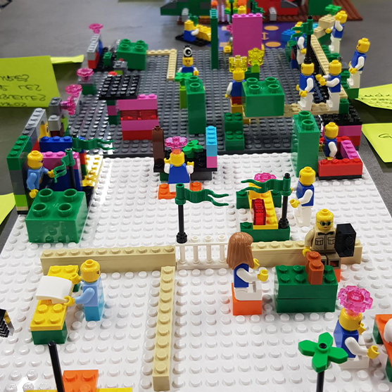 Atelier-Lego-Serious-Play-Rencontres-Experiences-Lego.png